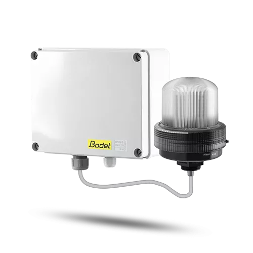 An outdoor luminous flash system that flashes during chimes