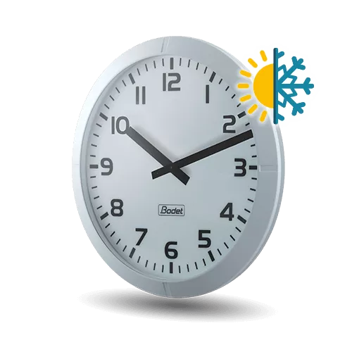 A very large, LED-lit outdoor analogue clock Profil 960 Outdoor